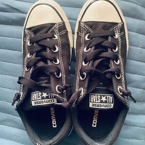 Converse. Size 3